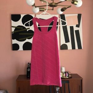 VVEUC lululemon run swiftly tank pink size 4